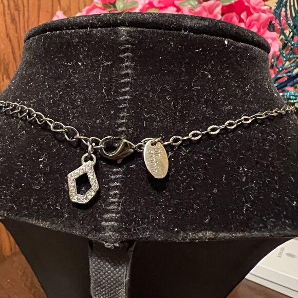 Lia Sophia Hematite Black and Crystal Shard Pendant Adjustable Necklace - Picture 3 of 3